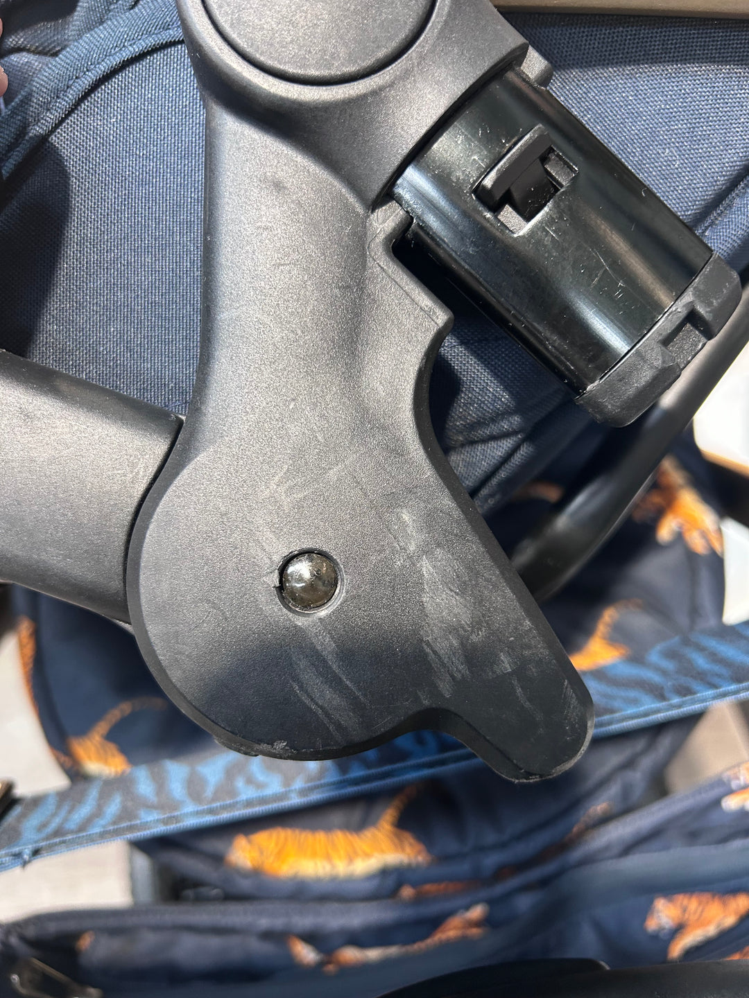 PRE LOVED Cosatto Wow Continental Travel System - On The Prowl