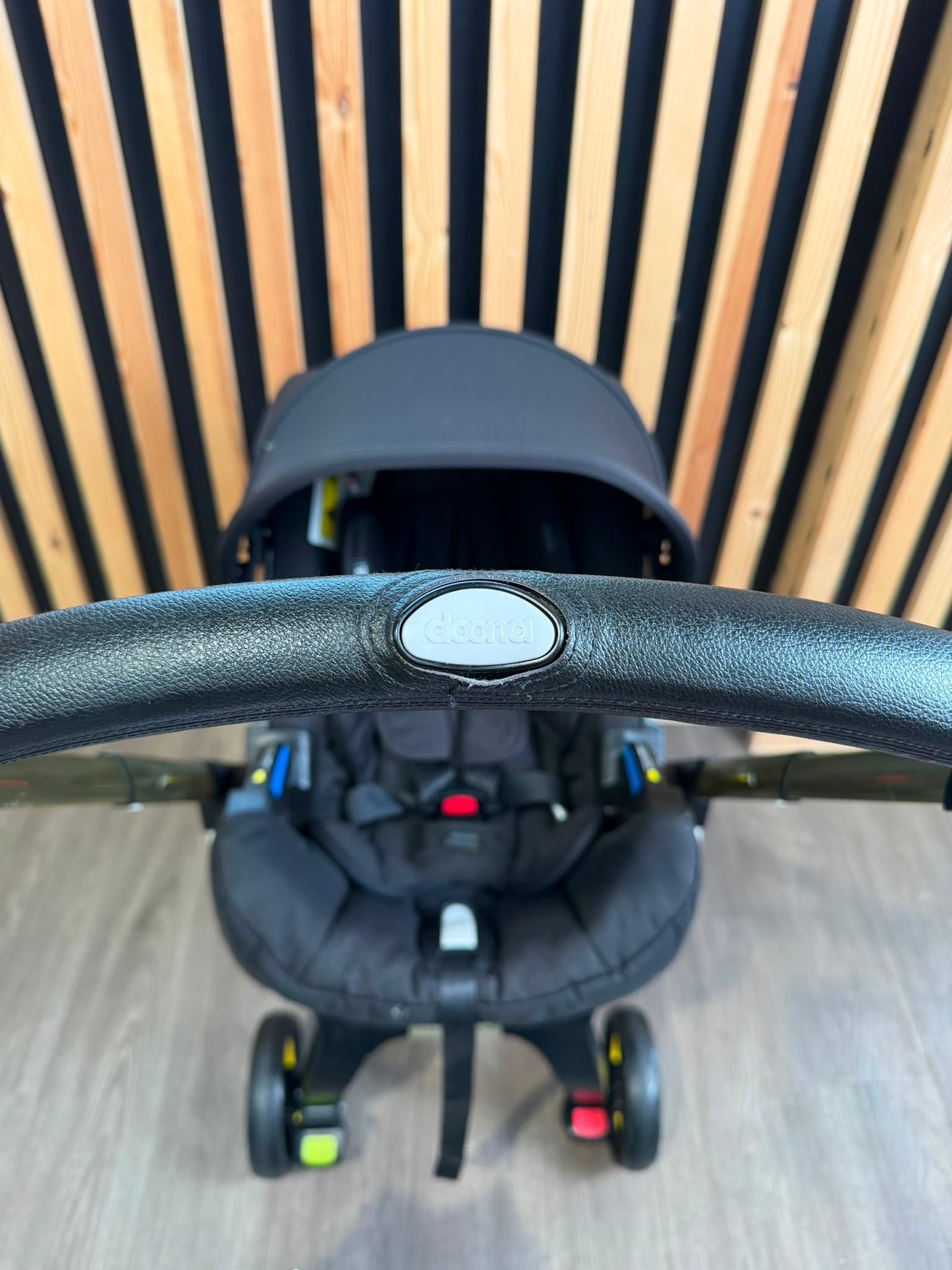 PRE LOVED Doona+ Car Seat & Stroller - Limited Edition Gold