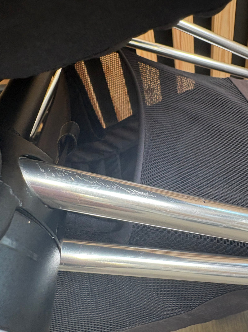 PRE LOVED Cybex Priam 2-in-1 Travel System - Sepia Black on Chrome