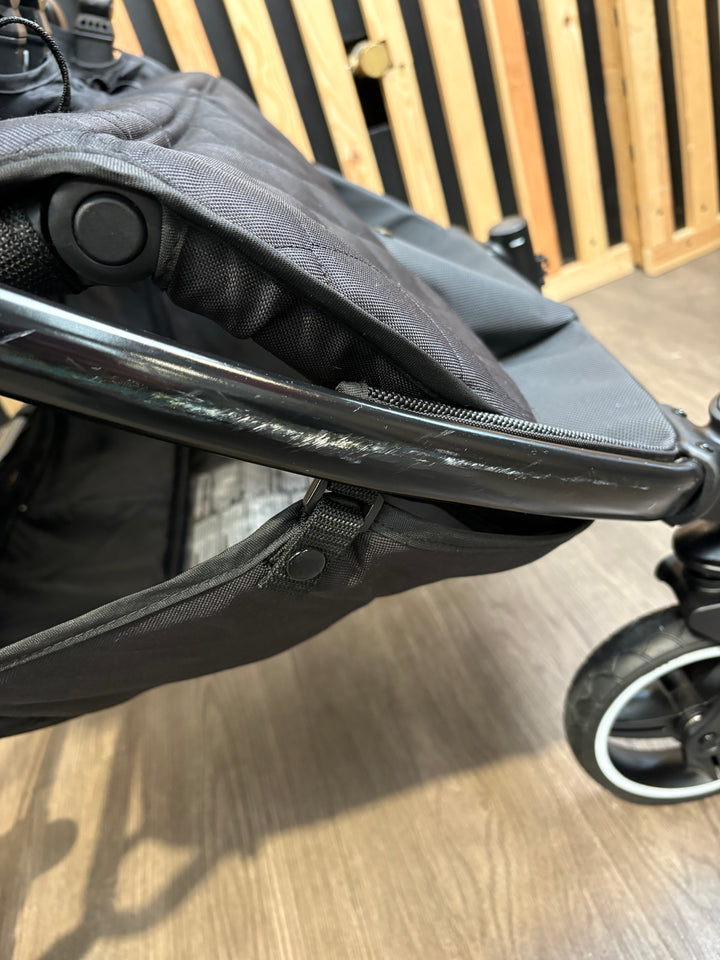 PRE LOVED Ickle Bubba Venus Double Stroller - Black