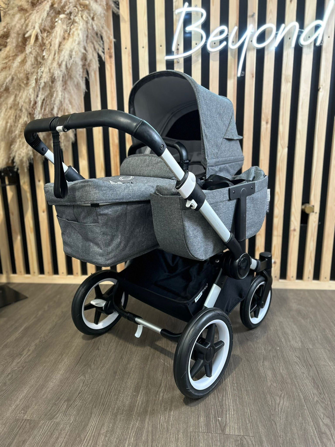 PRE LOVED Bugaboo Donkey 3 Duo - Grey Melange