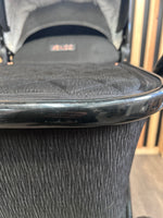 PRE LOVED Venicci Tinum 2.0 2-in-1 Travel System - SE Stylish Black
