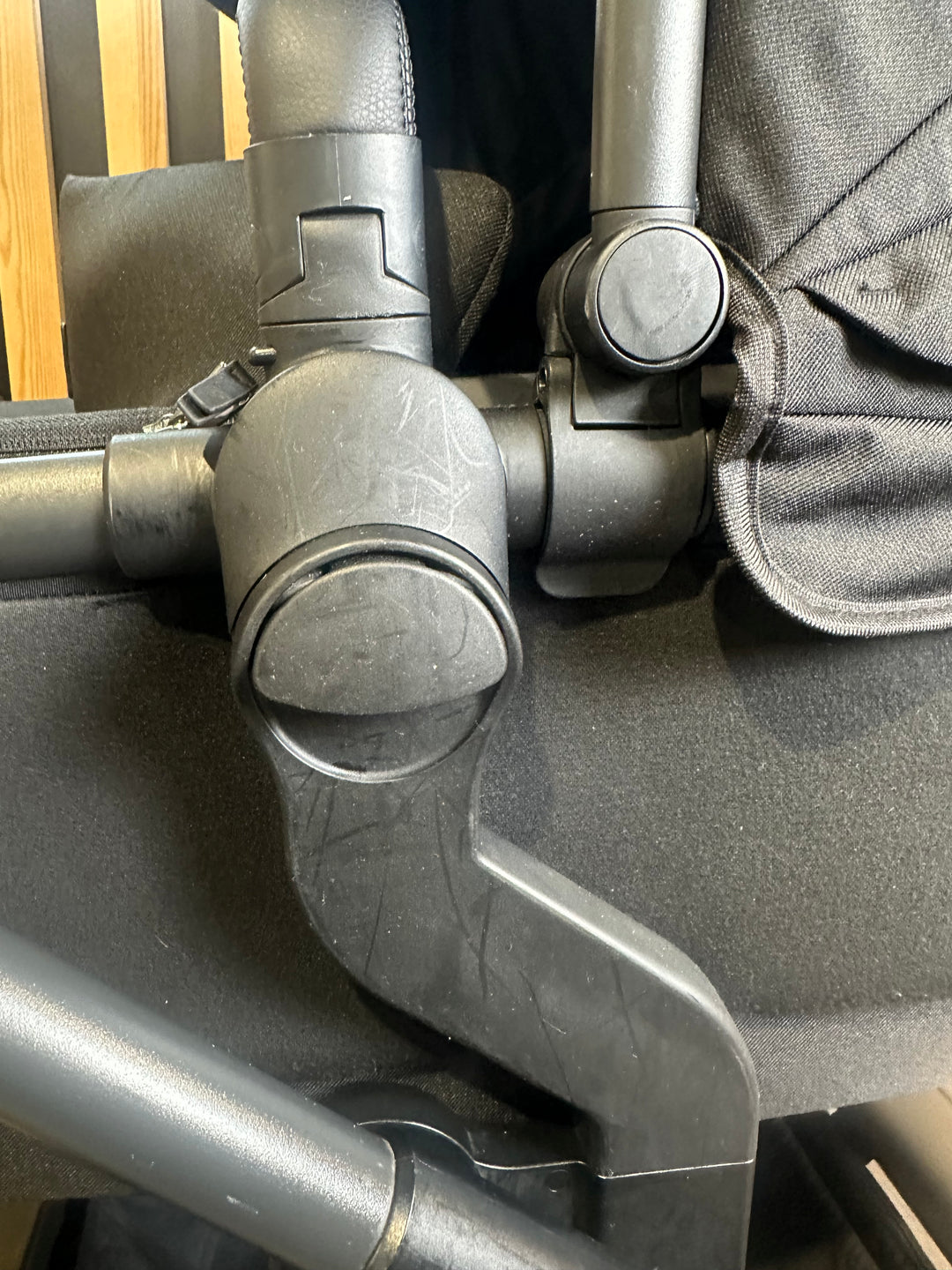 PRE LOVED Silver Cross Wave Pram + Pushchair - Onyx