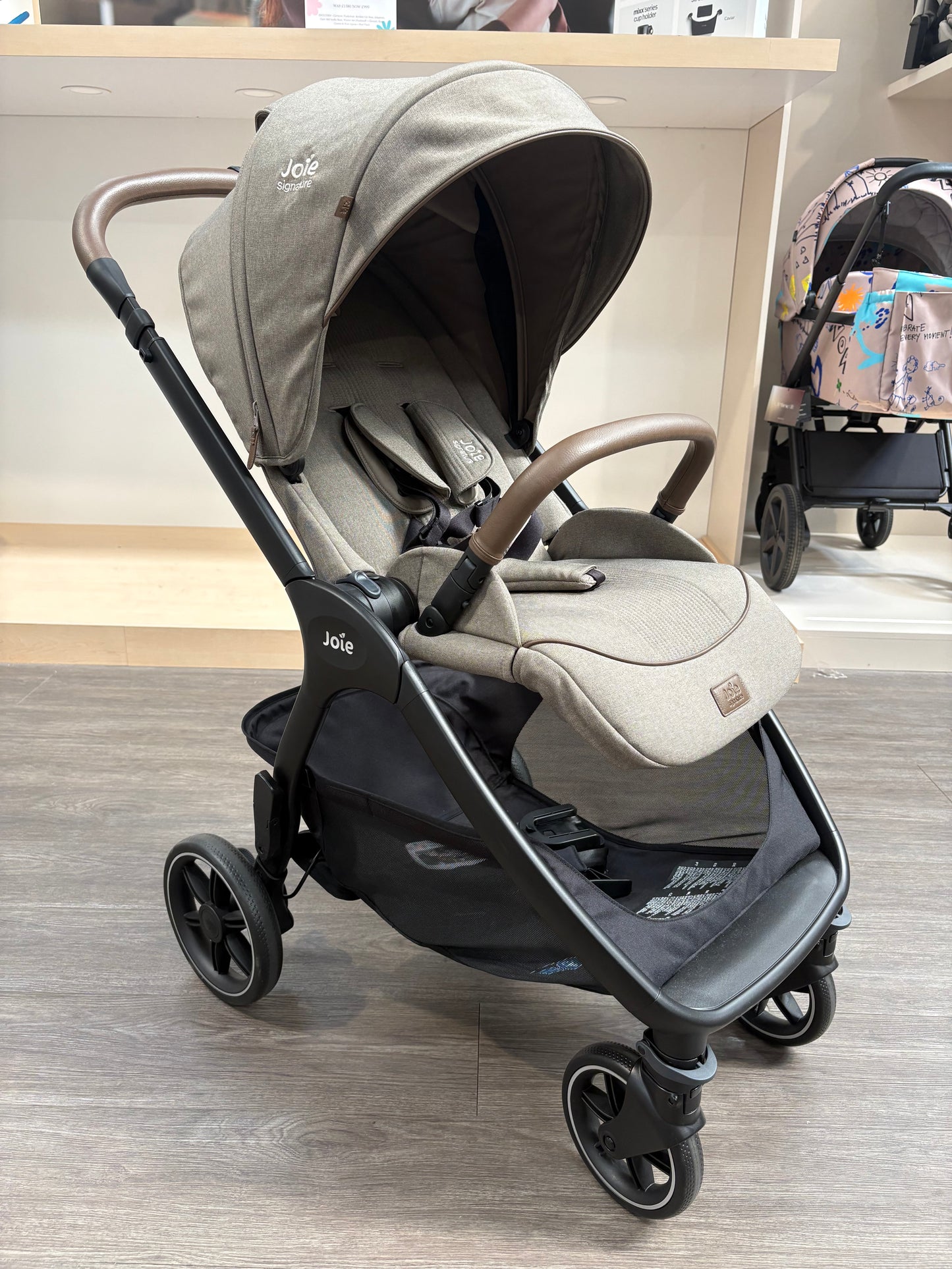 EX DISPLAY Joie Signature Valora Pushchair - Maple