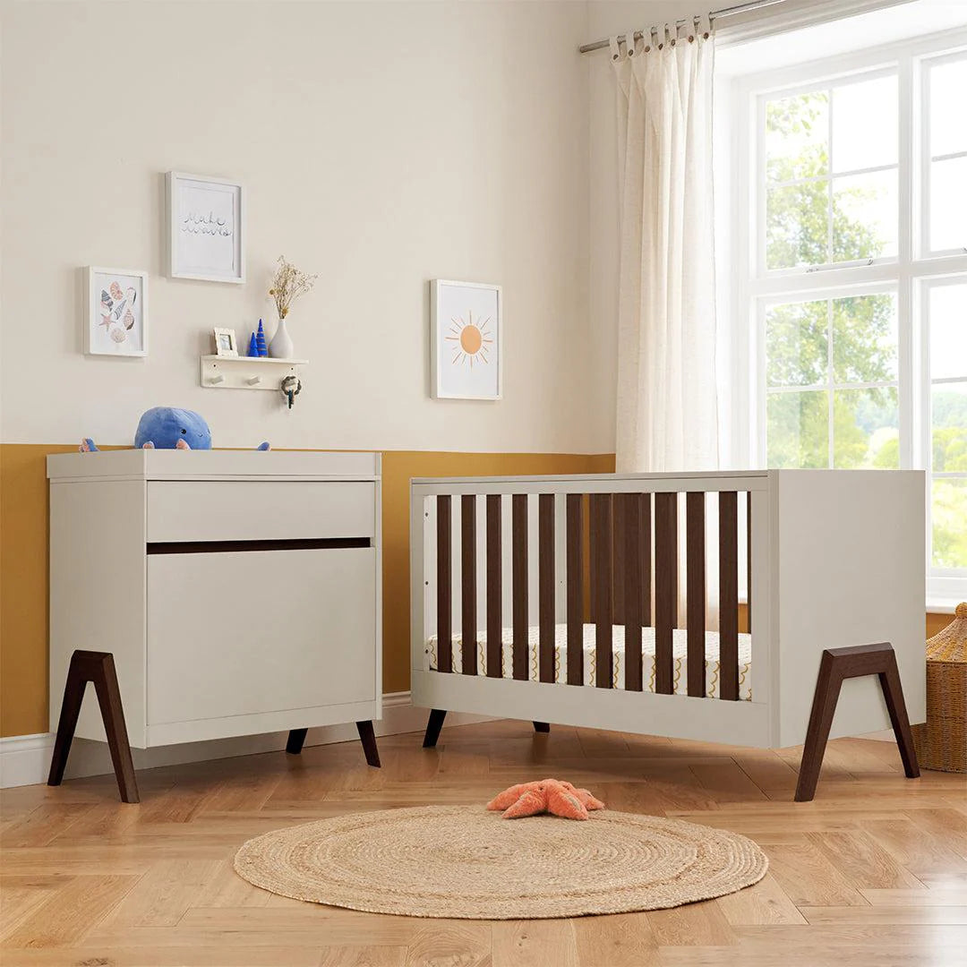 Tutti Bambini Fuori 3 Piece Room Set - Warm Walnut/White Sand