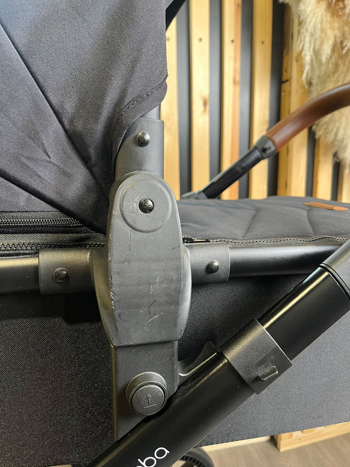 PRE LOVED Ickle Bubba Virgo Double Pushchair Bundle - Black