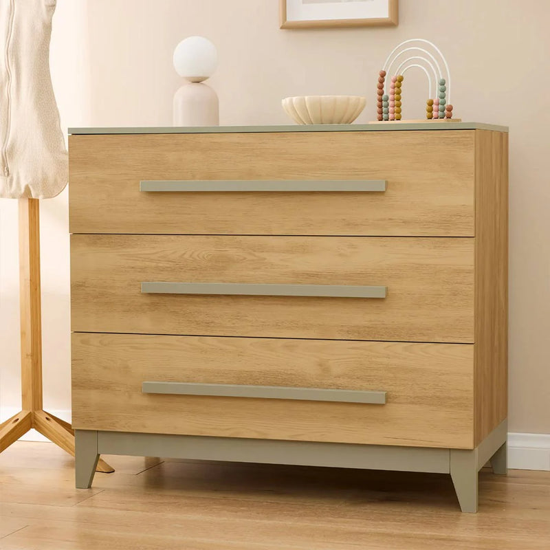 Tutti Bambini Hallee Chest Changer - Sage/Golden Oak