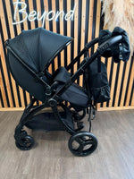 PRE LOVED egg3 Travel System - Houndstooth Black