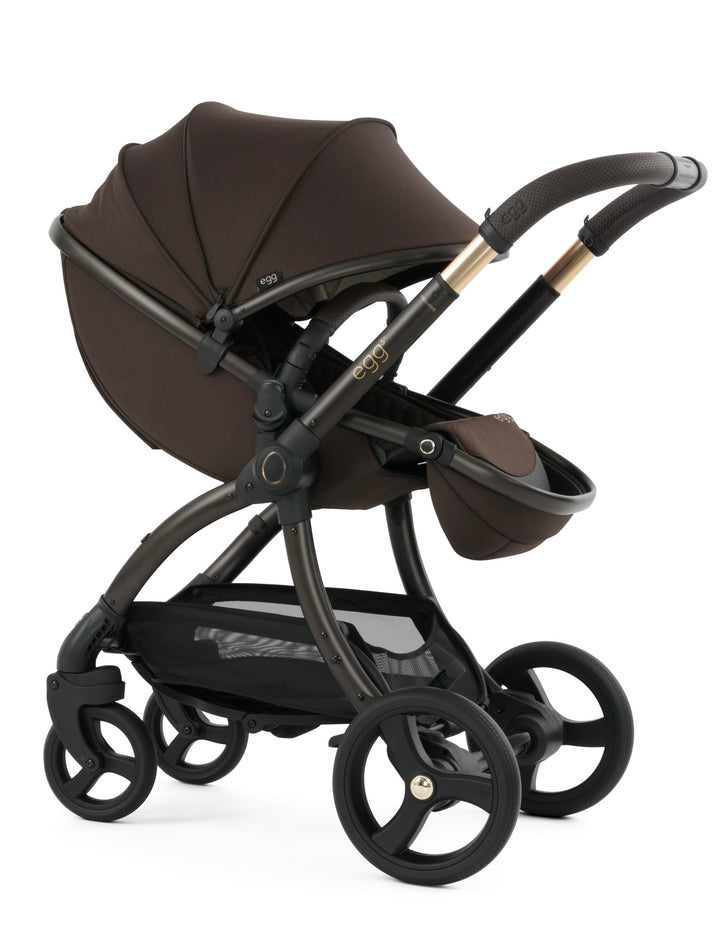 egg3 Luxury Maxi-Cosi Cabriofix i-Size Travel System Bundle - AINR Exclusive Turkish Coffee