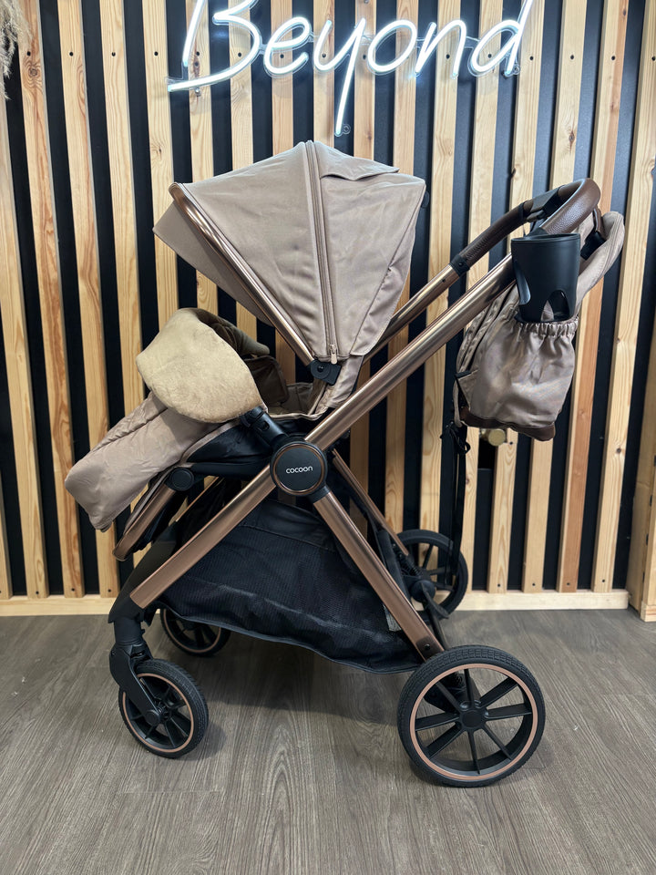 EX DISPLAY Mee-go Cocoon 3in1 Travel System - Toffee