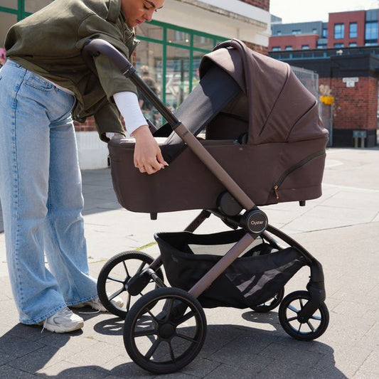 Oyster Vee Stroller Bundle - Chocolate