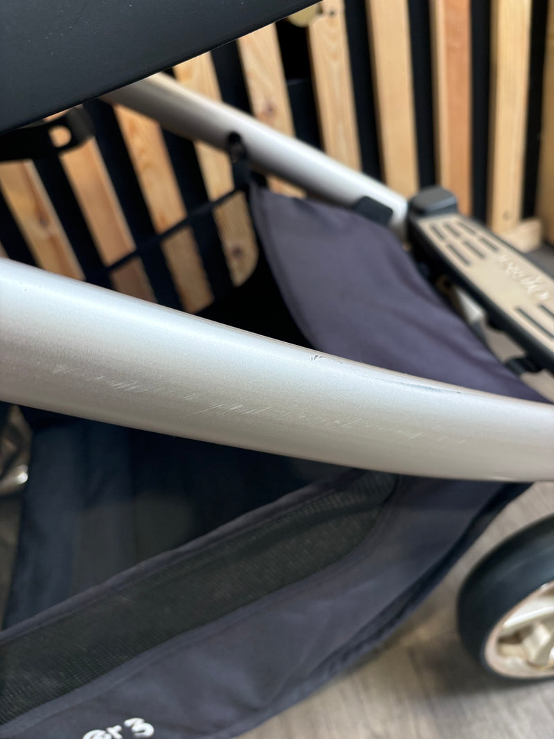 PRE LOVED Babystyle Oyster3 Pram + Pushchair - Creme Brulee