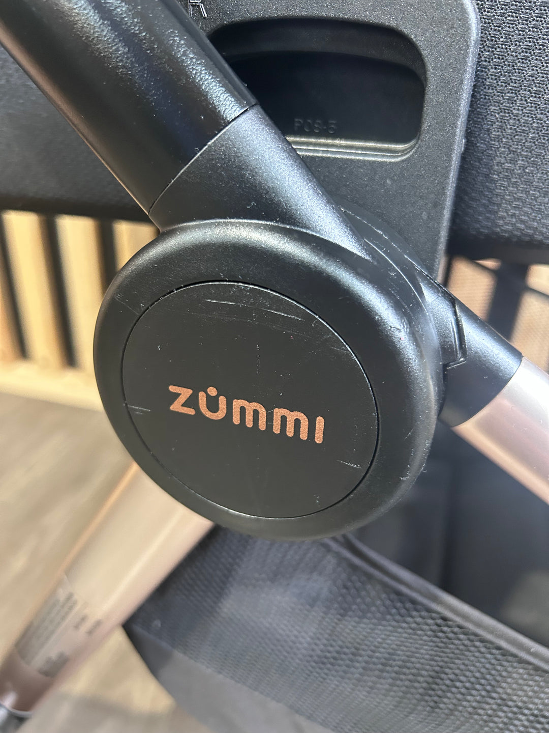 PRE LOVED Zummi Solo Travel System - Black & Rose Gold