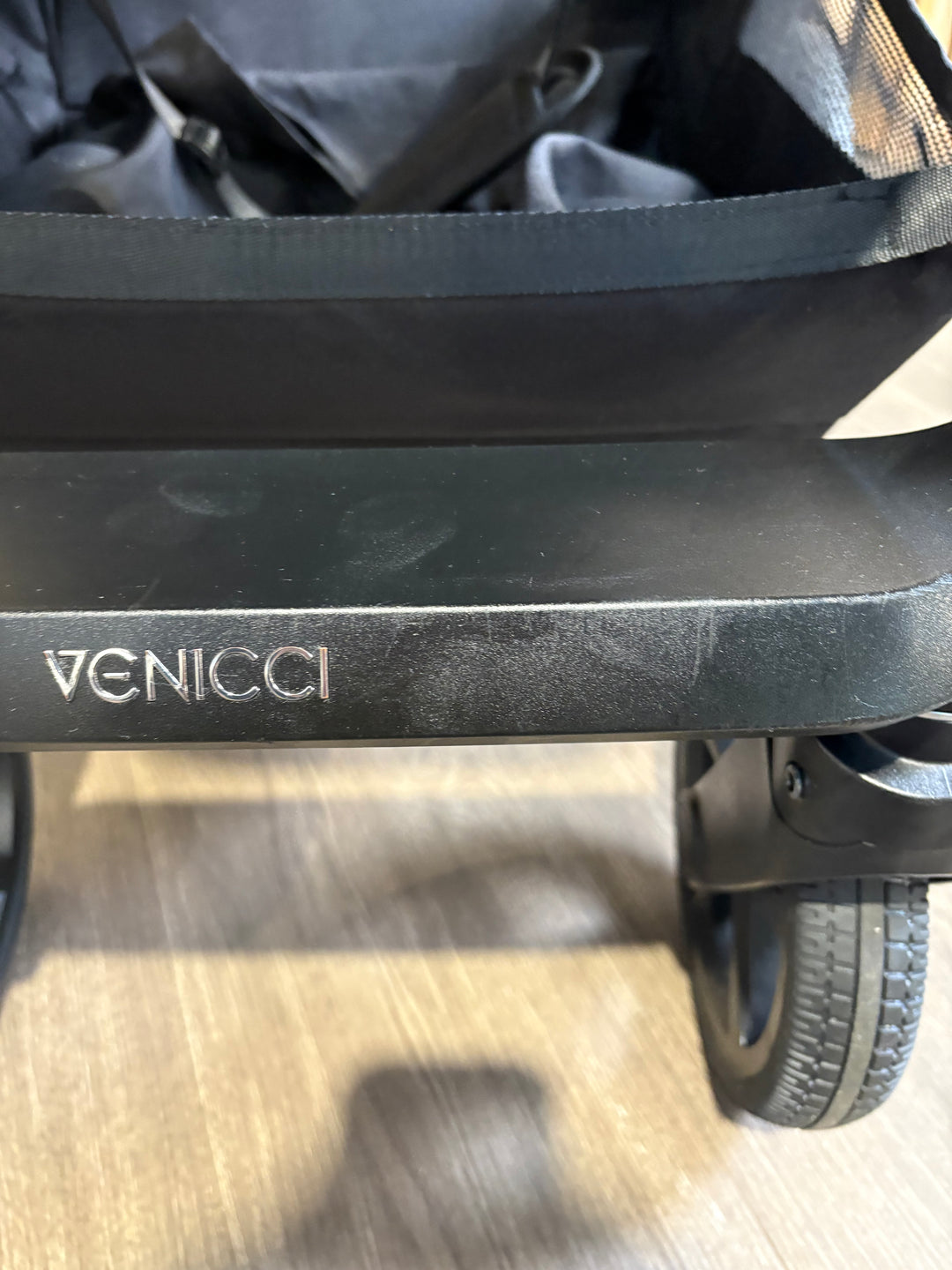 PRE LOVED Venicci Tinum Upline 2-in-1 Travel System - Slate Grey