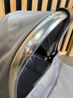 PRE LOVED Mamas & Papas Ocarro Carrycot - Grey