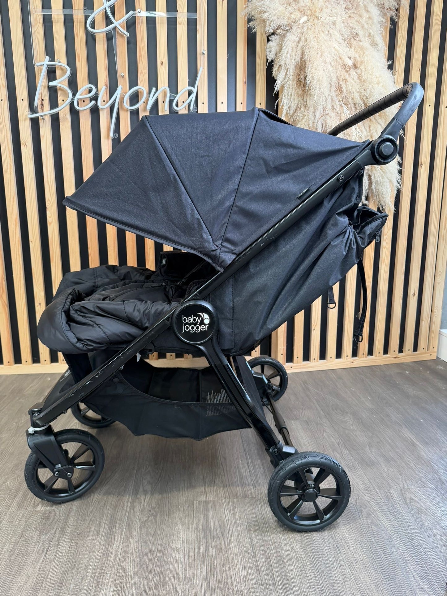 PRE LOVED Baby Jogger City Mini GT2 - Opulent Black