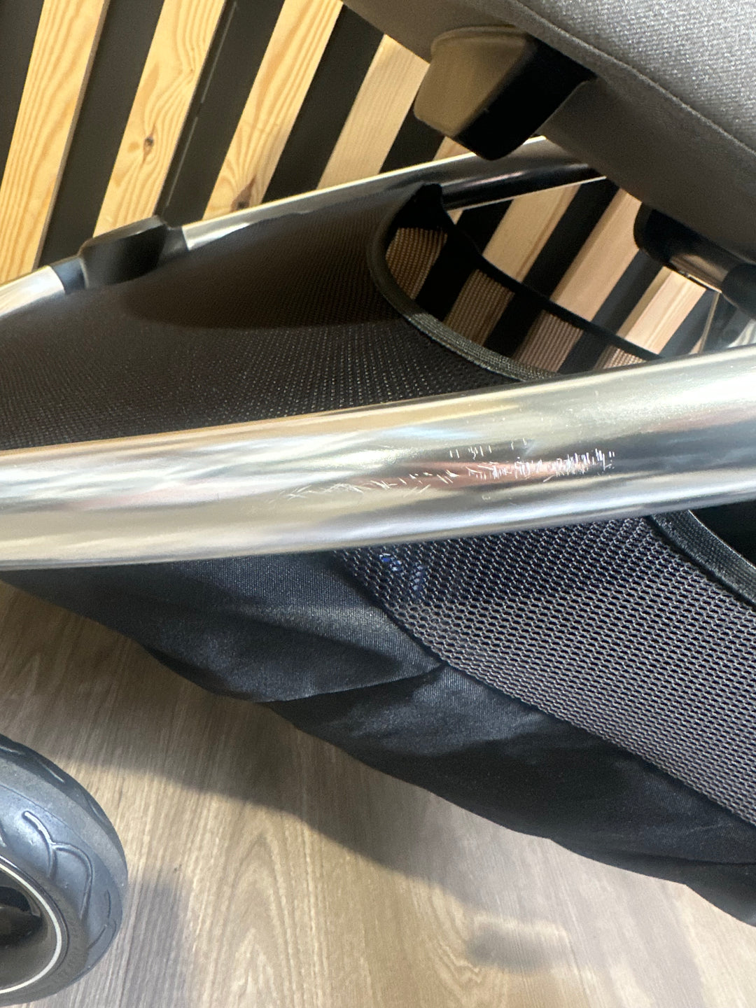 PRE LOVED Mamas & Papas Ocarro Travel System - Greige