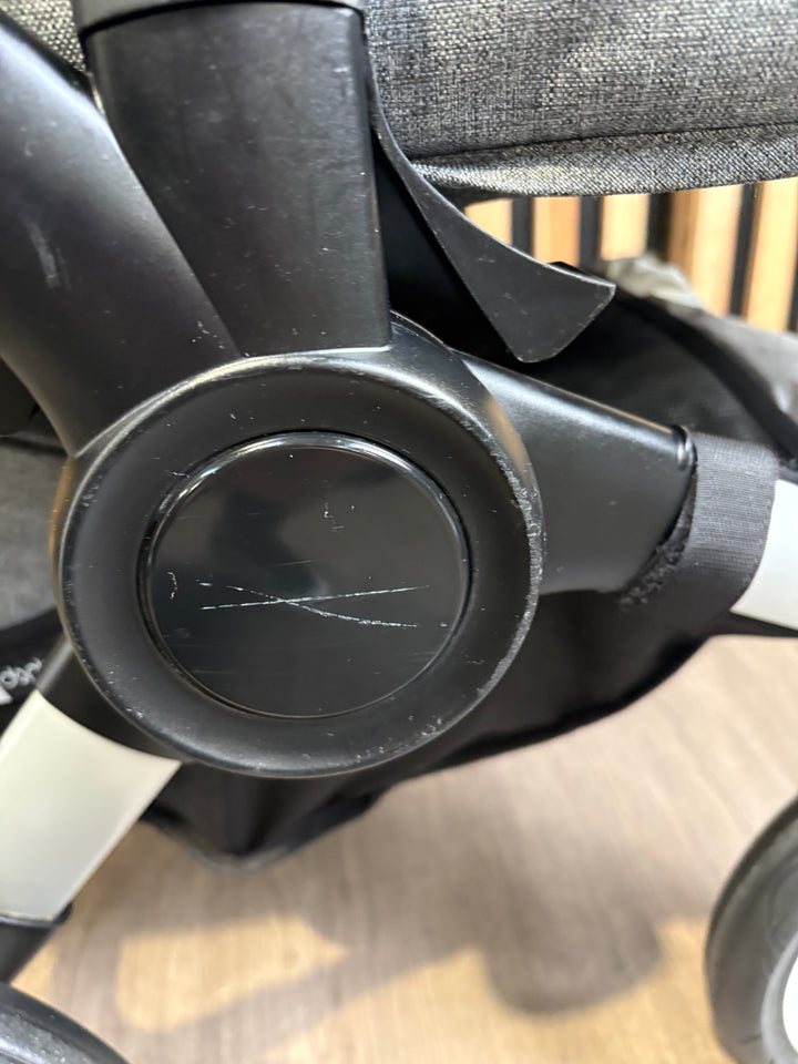 PRE LOVED Bugaboo Donkey3 Twin Bundle - Grey Melange