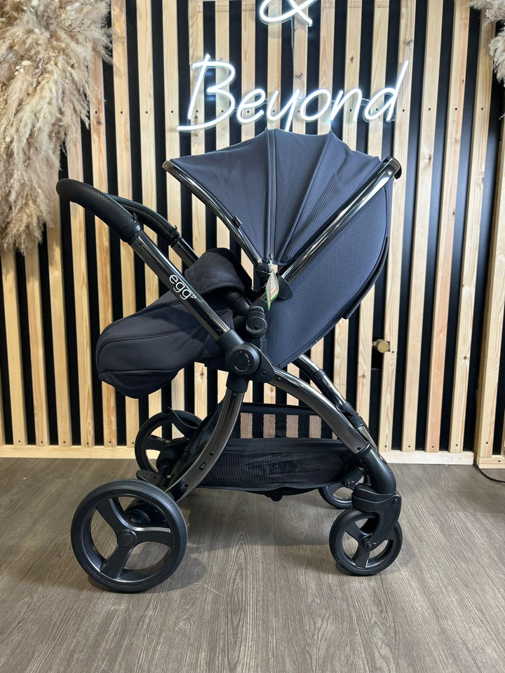 EX DISPLAY egg3 Pushchair + Carrycot UNRELEASED COLOUR - Eclipse Grey