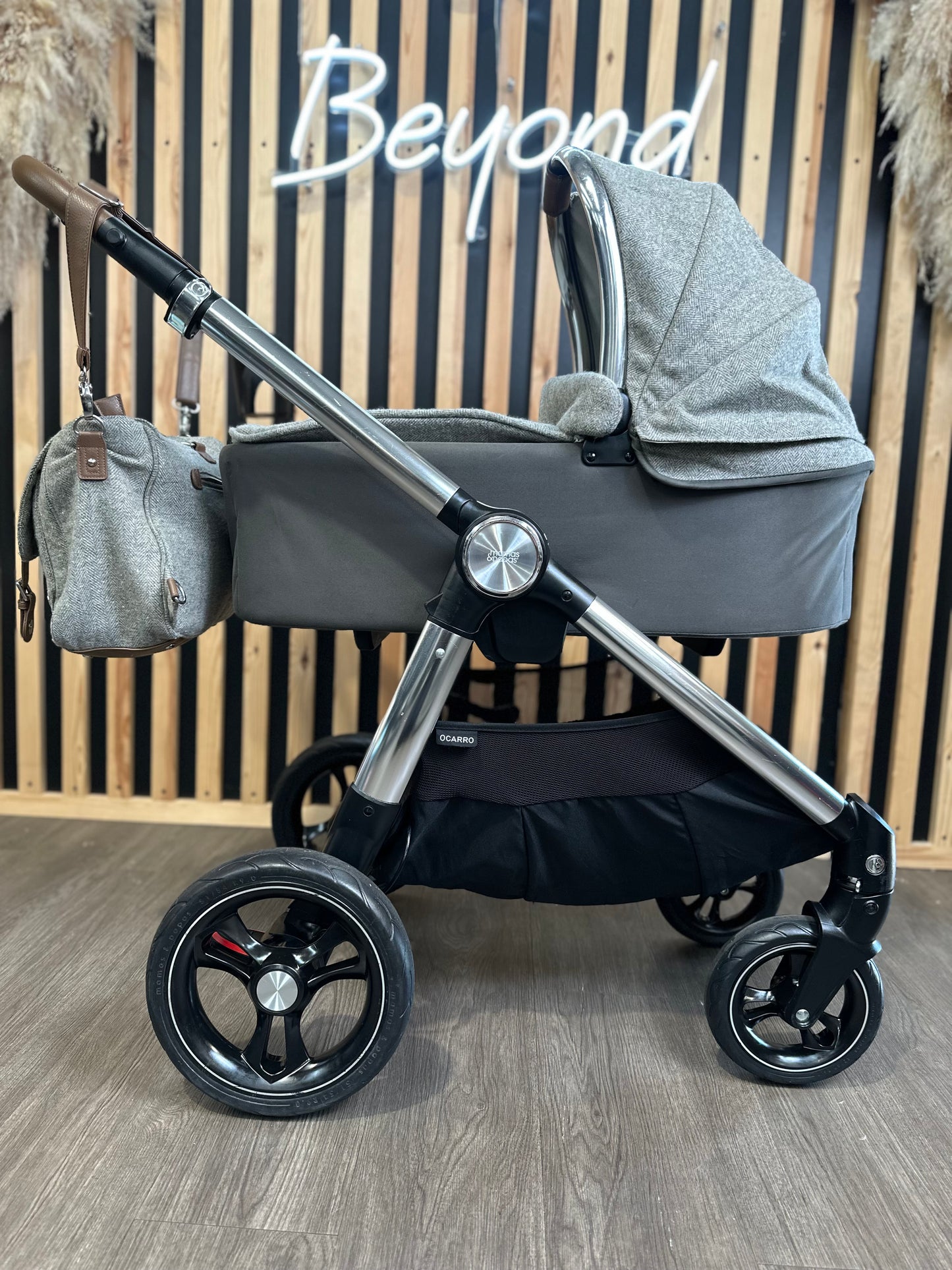 PRE LOVED Mamas & Papas Ocarro - Grey Tweed