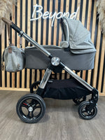 PRE LOVED Mamas & Papas Ocarro - Grey Tweed