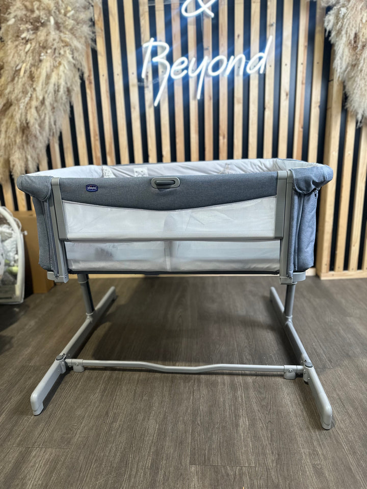 EX DISPLAY Chicco Next2Me Twins Bedside Crib - Magnet Grey