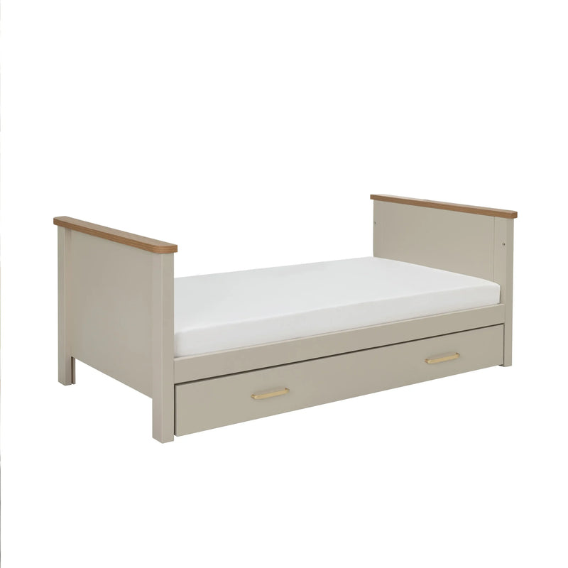 Babymore Mira Cot Bed – Cashmere Warm Oak