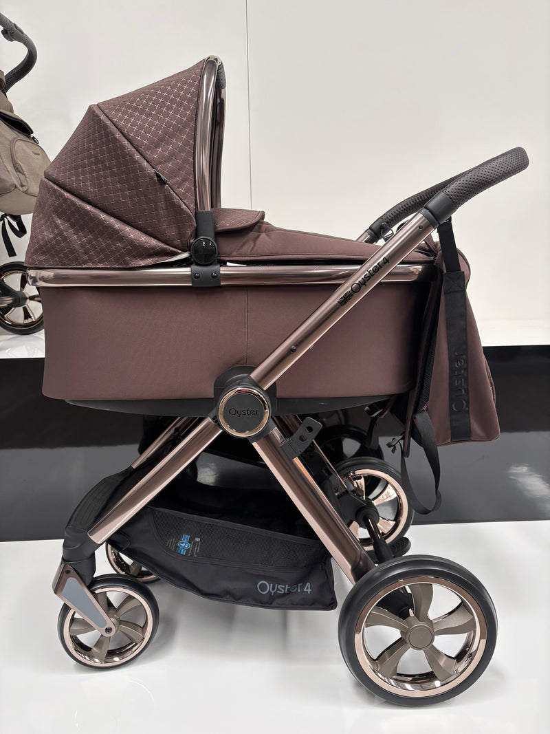 EX DISPLAY Babystyle Oyster4 2-in-1 Travel System - Brown Raven