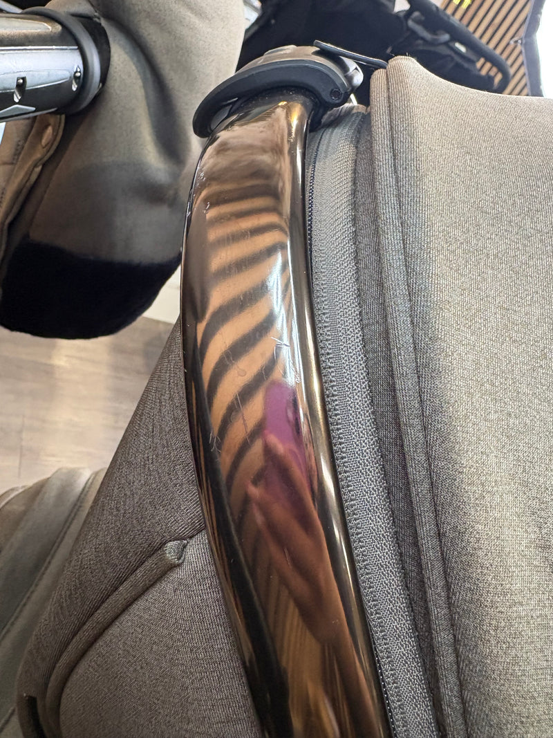 PRE LOVED egg3 Travel System - Mink