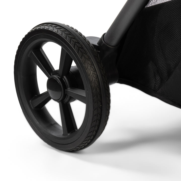 Redkite Push Me Cruise Complete Essentials Baby Bundle Inc Spin Base - Liquorice