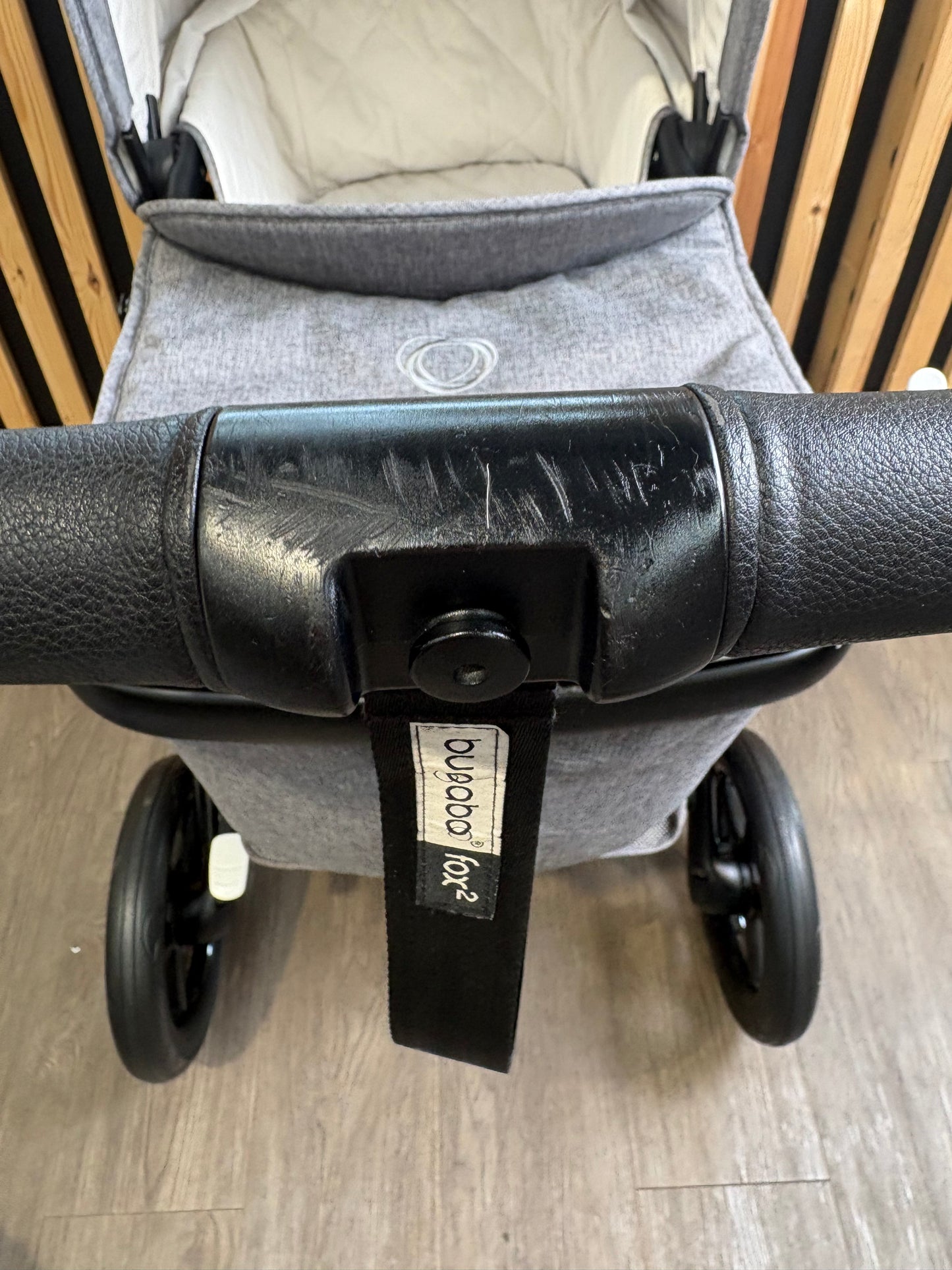 PRE LOVED Bugaboo Fox2 2-in-1 Travel System - Grey Melange