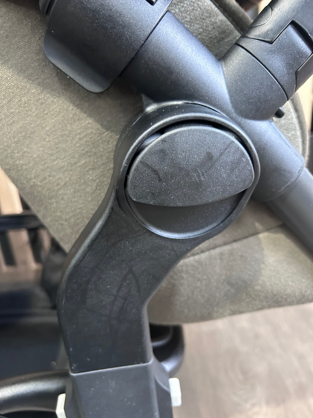 PRE LOVED Silver Cross Wave Twin Travel System - Cedar