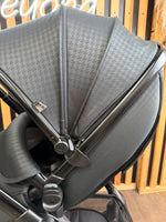 PRE LOVED egg3 Travel System - Houndstooth Black