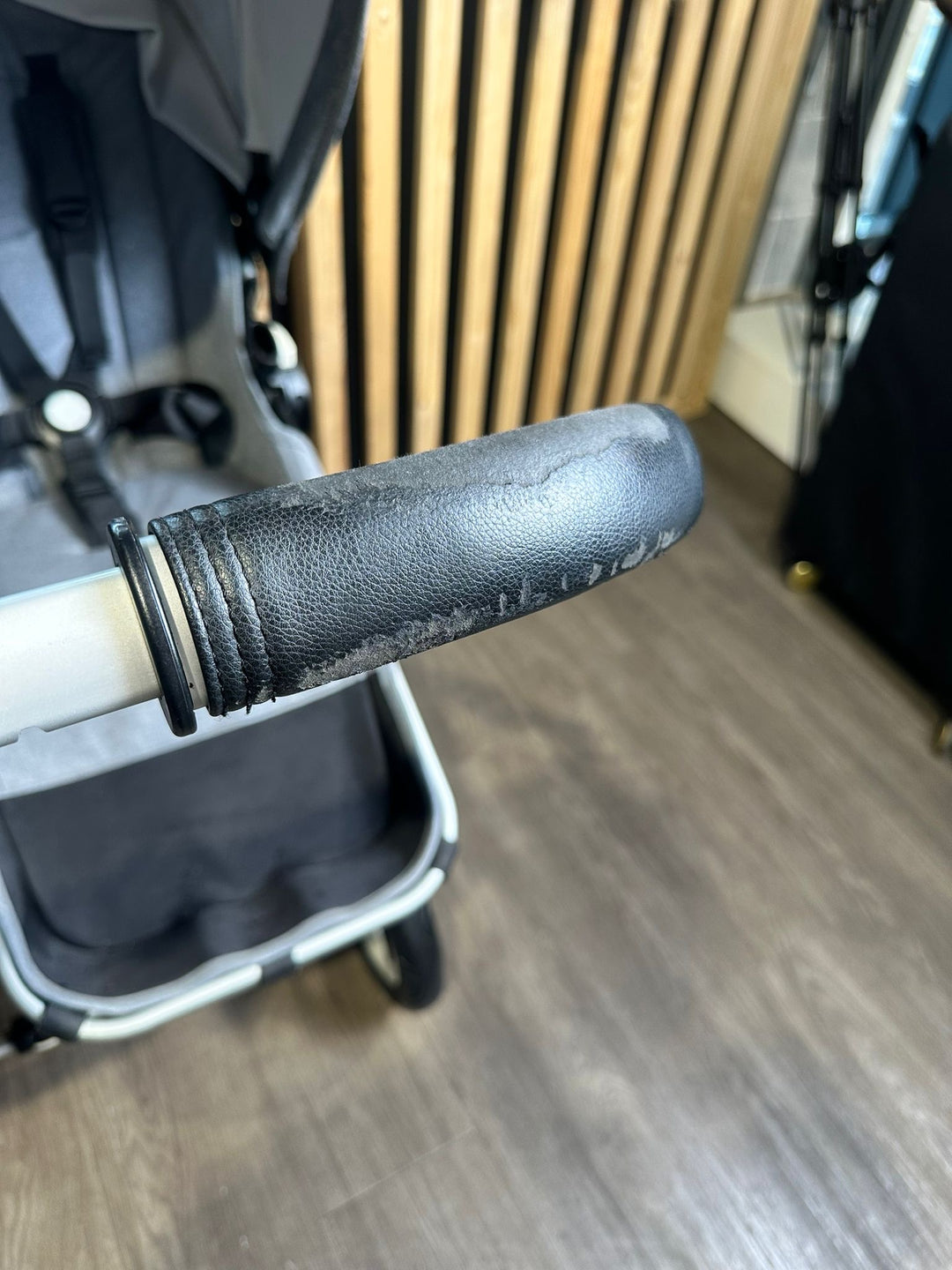 PRE LOVED Bugaboo Donkey 2 Duo - Grey Melange