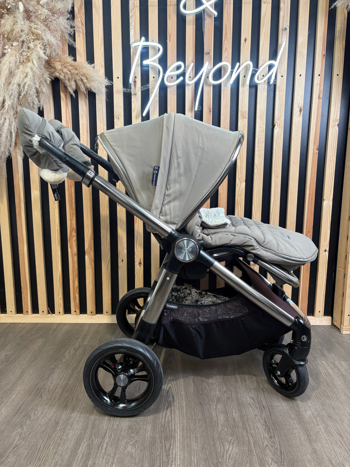 PRE LOVED Mamas & Papas Ocarro Travel System - Everest