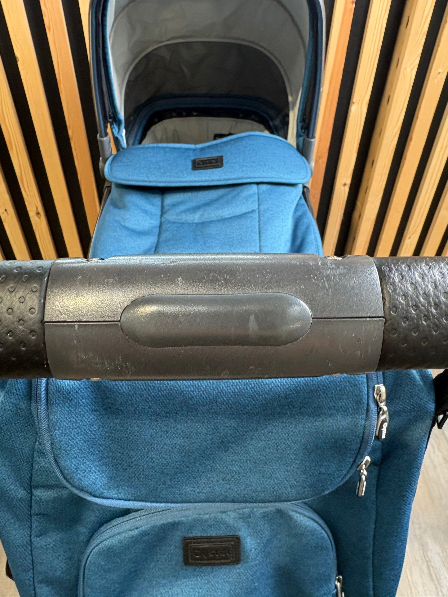 PRE LOVED Babystyle Oyster3 Travel System - Kingfisher