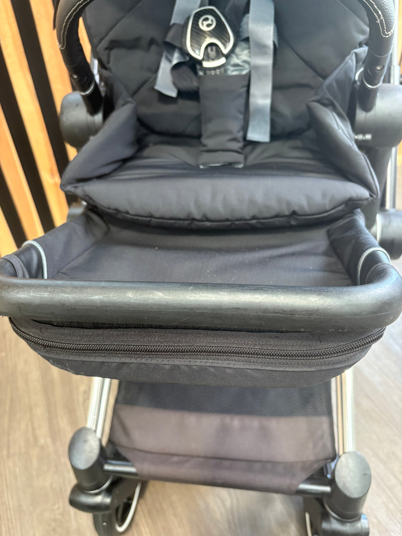PRE LOVED Cybex Priam 2-in-1 Travel System - Sepia Black on Chrome