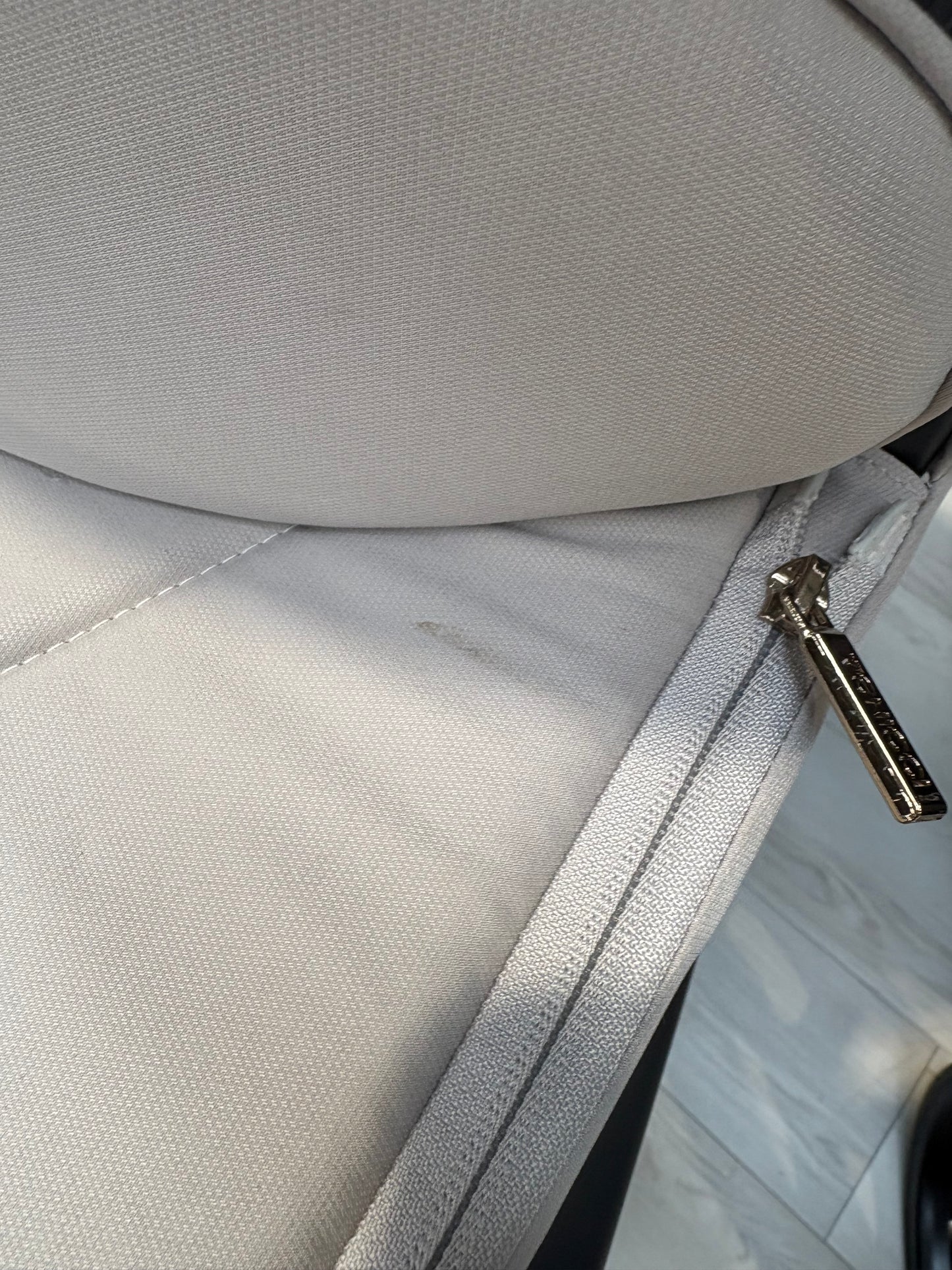 EX DISPLAY Venicci Claro Pushchair, Carrycot + Accessories - Vanilla