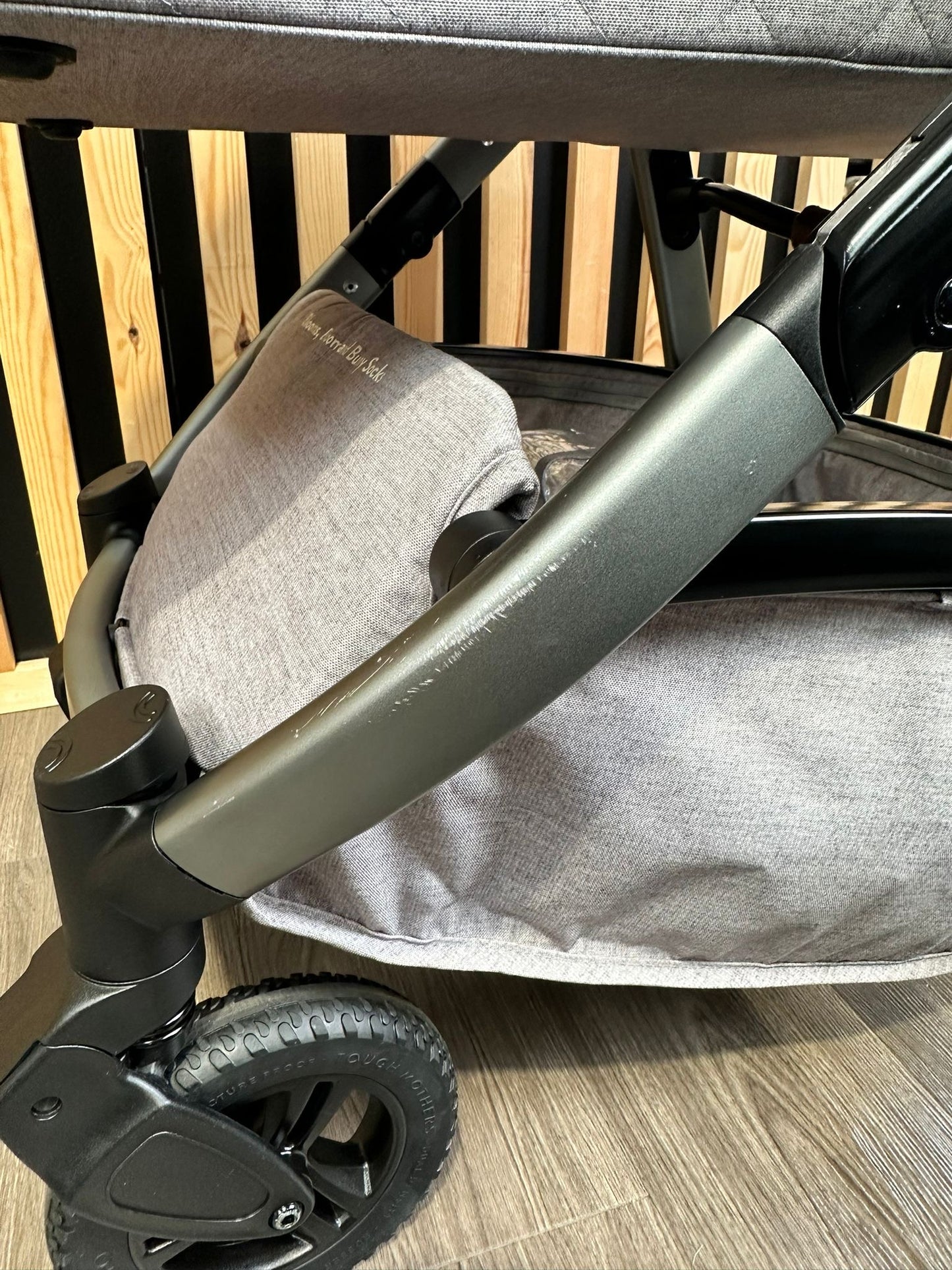 PRE LOVED Cosatto Wow 3 Travel System - Bobtail
