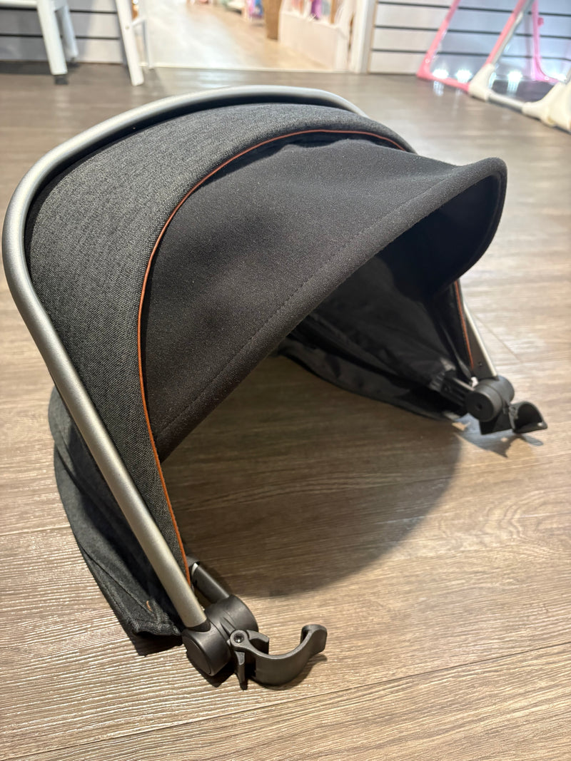 PRE LOVED Silver Cross Wave Hood - Charcoal