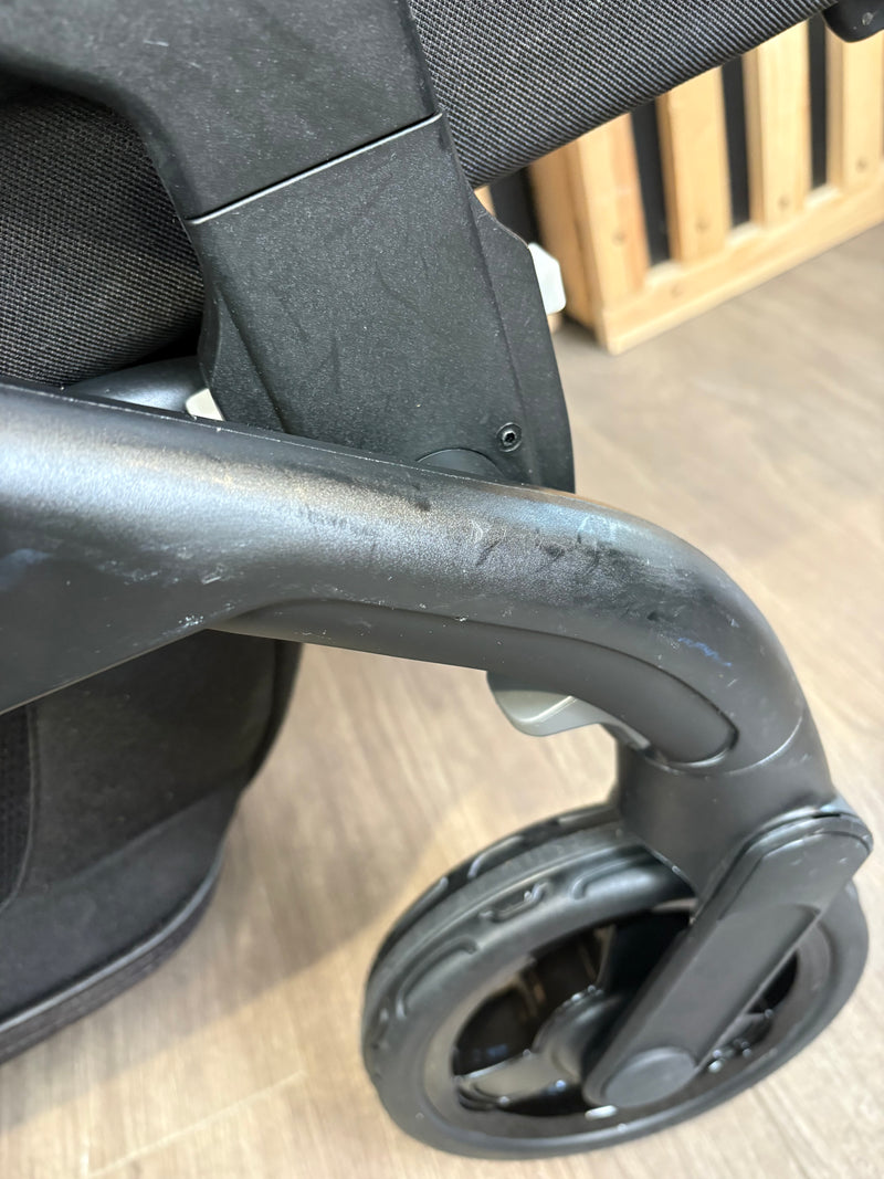 PRE LOVED Silver Cross Wave Double Pushchair - Onyx