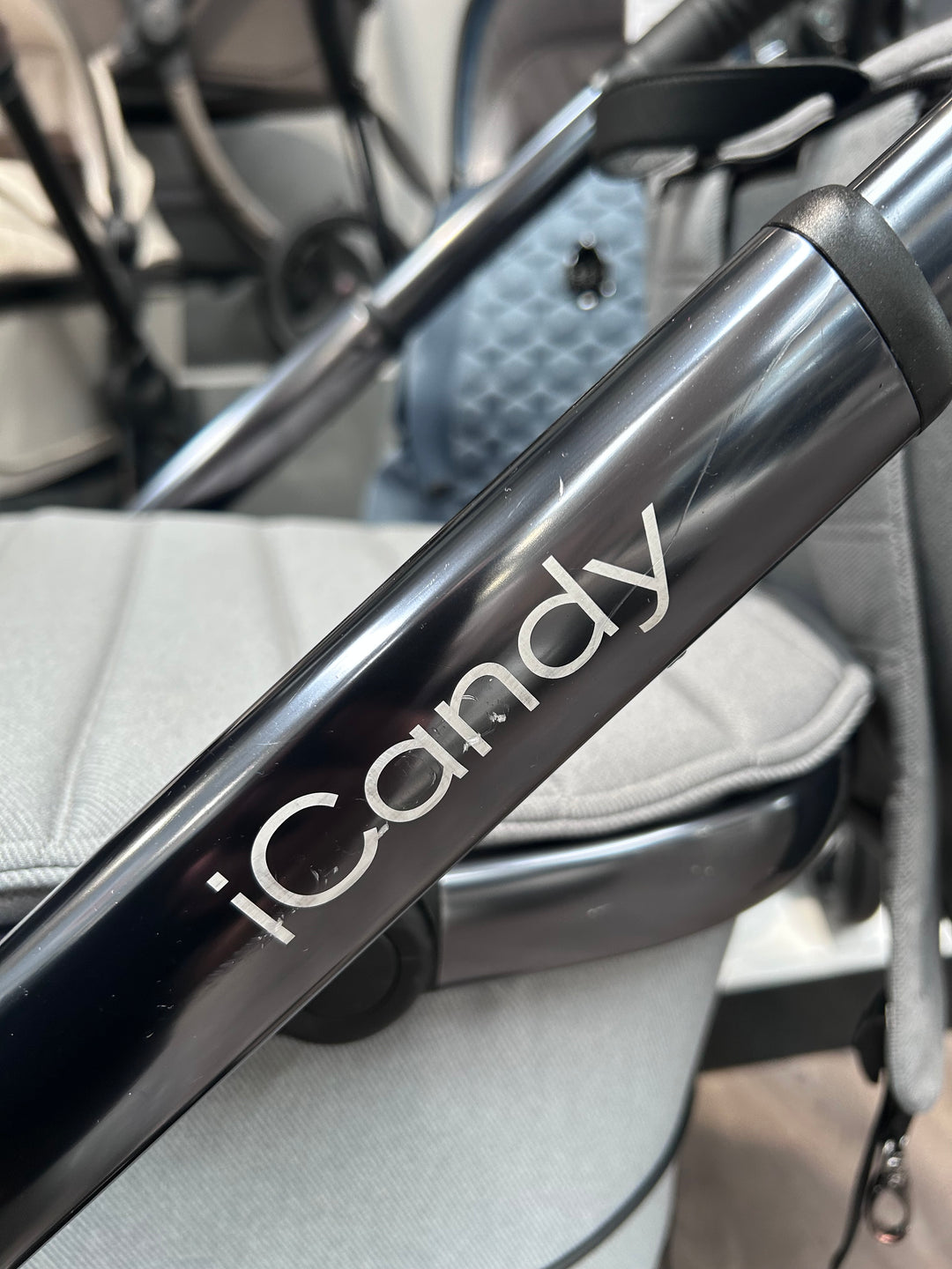 PRE LOVED iCandy Peach 7 Pushchair Bundle - Light Grey