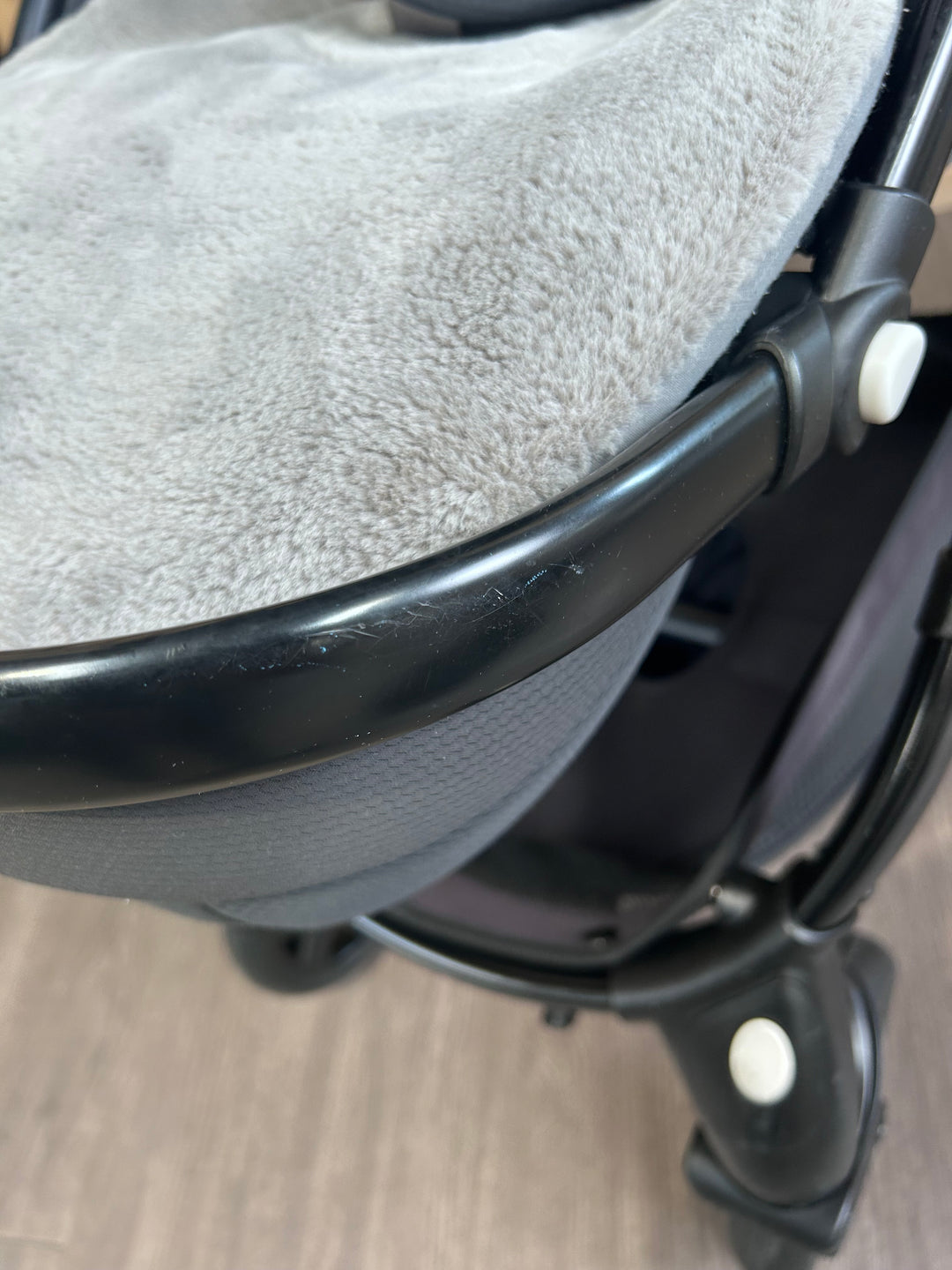 PRE LOVED egg2 Travel System - Just Black