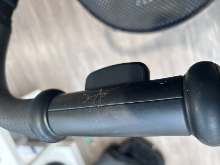 PRE LOVED iCandy Peach 6 Travel System - Cerium