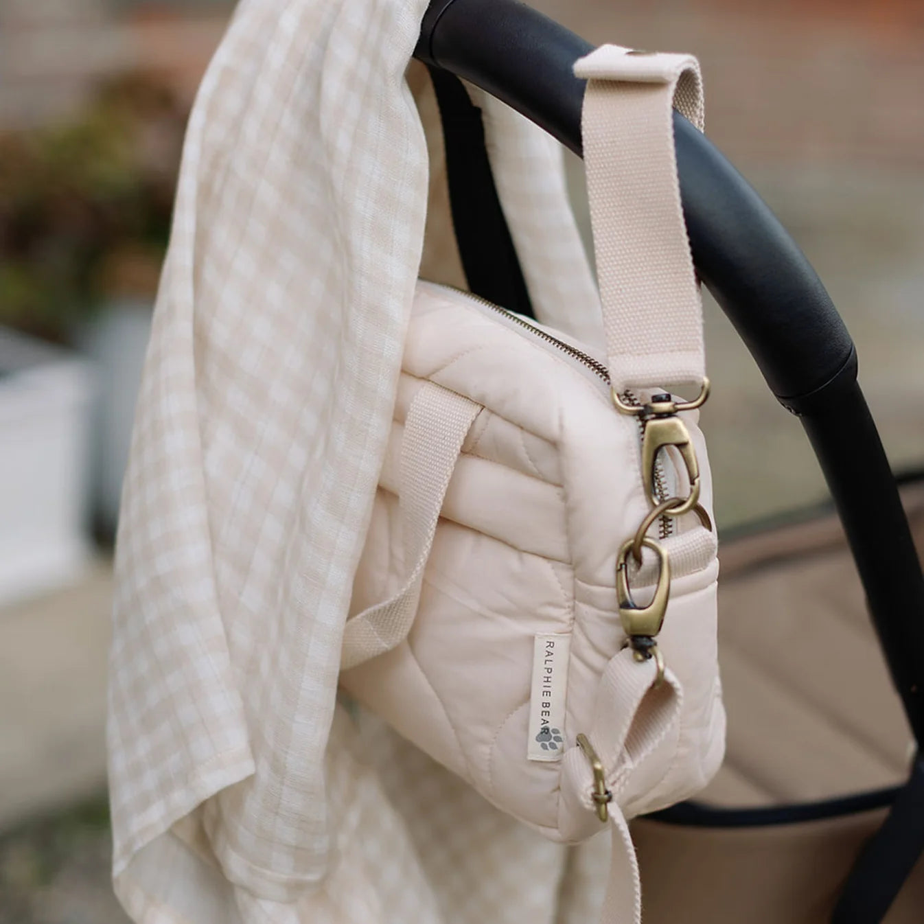 Ralphie Bear Quilted Changing Stroller Bag - Beige/Scallop