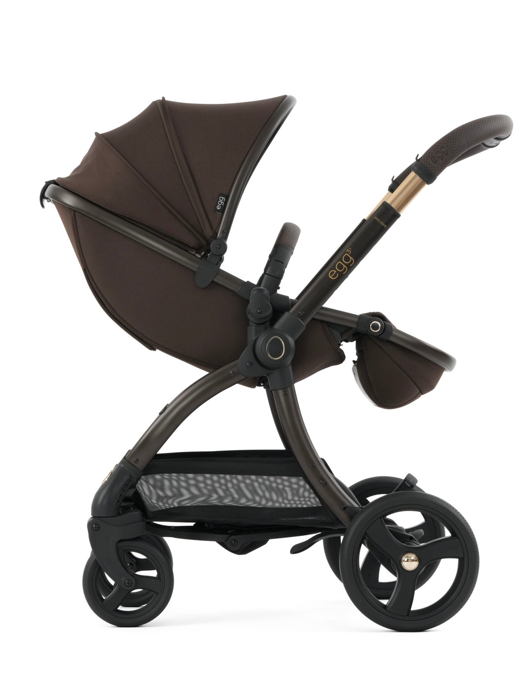 egg3 Luxury Maxi-Cosi Cabriofix i-Size Travel System Bundle - AINR Exclusive Turkish Coffee