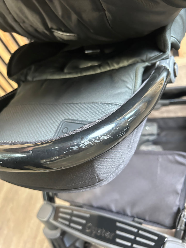 PRE LOVED Oyster3 Pram + Pushchair - Pixel