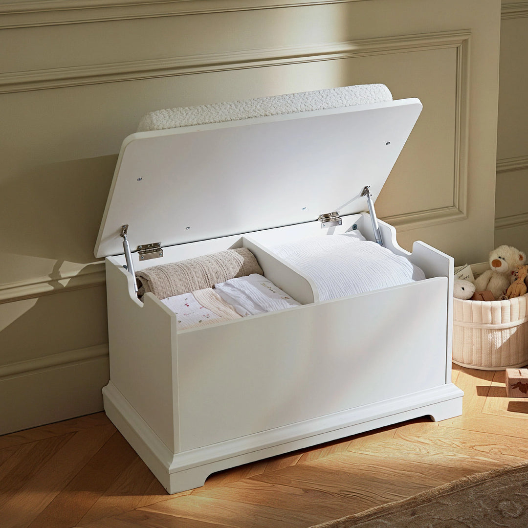 CuddleCo Beaumont Storage Box & Cushion Set - White
