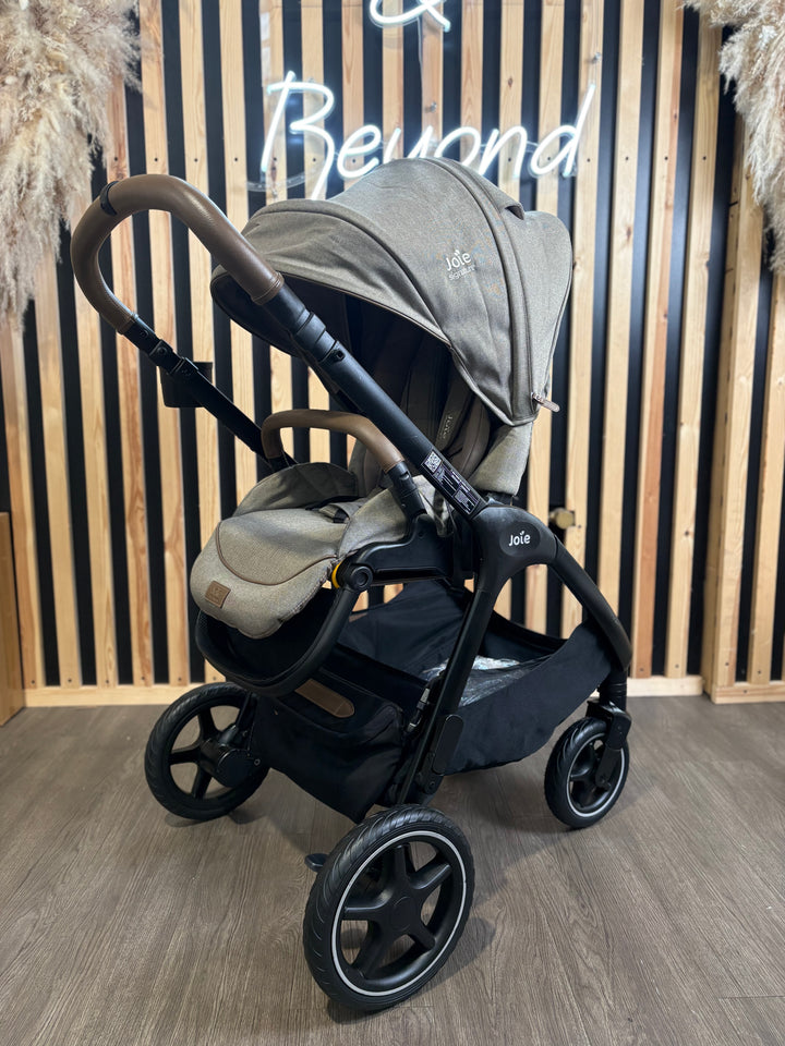 PRE LOVED Joie Finiti Pushchair - Maple