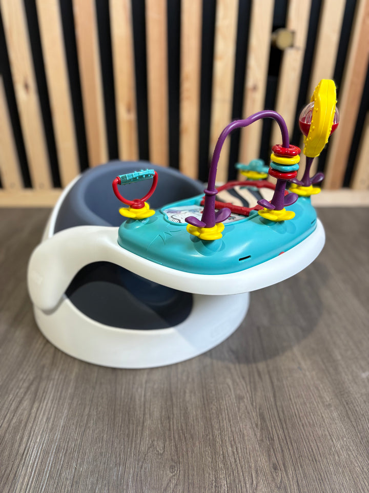 PRE LOVED Mamas & Papas Baby Snug & Toy Tray - Grey